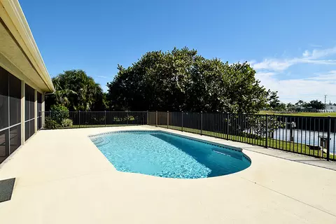 3764 SE Fairway E, Stuart, FL 34997 photo 29