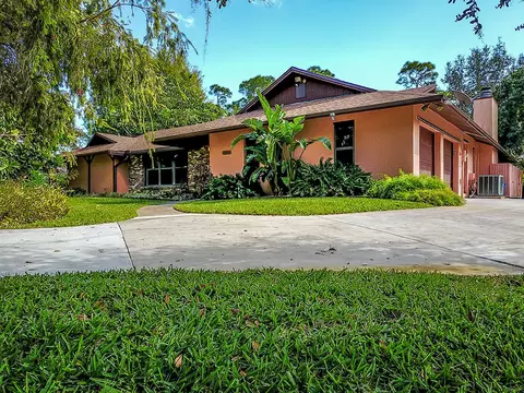 1120 SE Buttonwood Cir, Stuart, FL 34997 photo 7