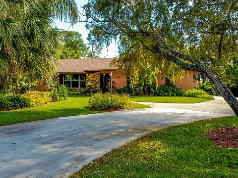 1120 SE Buttonwood Cir, Stuart, FL 34997 photo 6