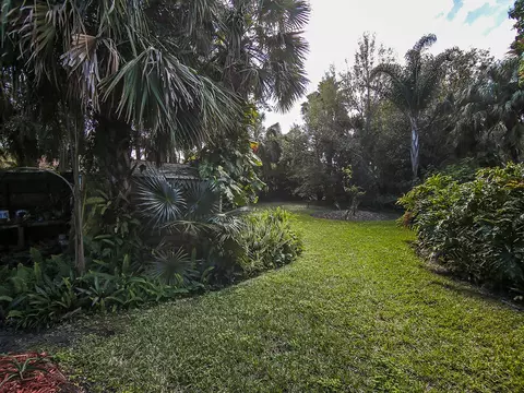 1120 SE Buttonwood Cir, Stuart, FL 34997 photo 39