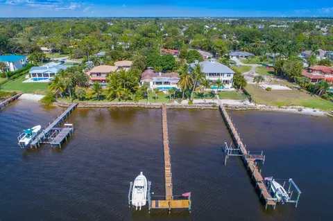 611 NW Sunset Dr, Stuart, FL 34994 photo 15