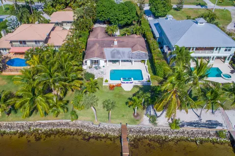 611 NW Sunset Dr, Stuart, FL 34994 photo 14