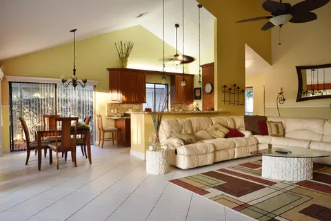 212 E River Park Dr, Jupiter, FL 33477 photo 13