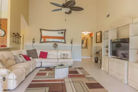 212 E River Park Dr, Jupiter, FL 33477 photo 12