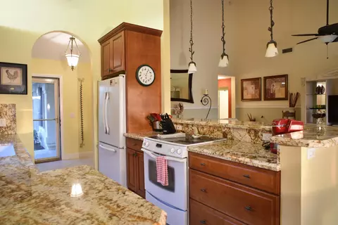 212 E River Park Dr, Jupiter, FL 33477 photo 10