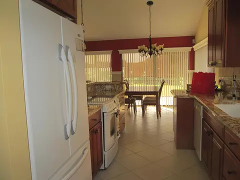 212 E River Park Dr, Jupiter, FL 33477 photo 2