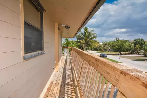 5635 SE Matousek St, Stuart, FL 34997 photo 23