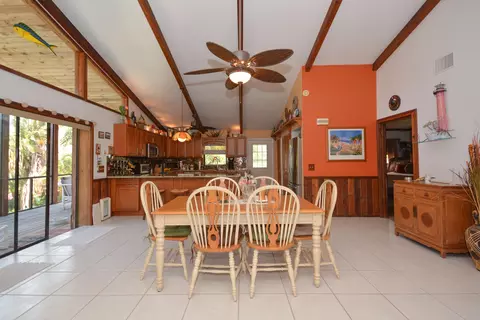 5635 SE Matousek St, Stuart, FL 34997 photo 9