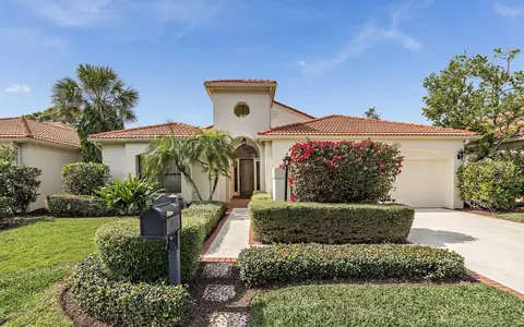 3550 Lantern Bay Dr, Jupiter, FL 33477 photo 2