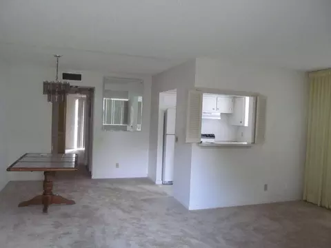 88 Markham E, Deerfield Beach, FL 33442 photo 5
