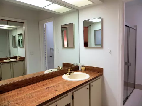 7 Ridgepointe Dr #E, Boynton Beach, FL 33435 photo 20