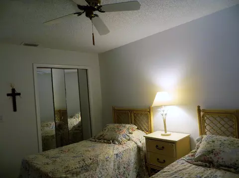 7 Ridgepointe Dr #E, Boynton Beach, FL 33435 photo 23