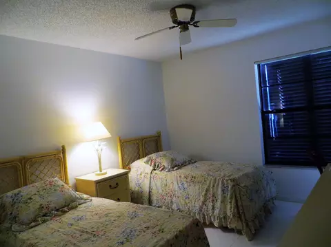 7 Ridgepointe Dr #E, Boynton Beach, FL 33435 photo 25