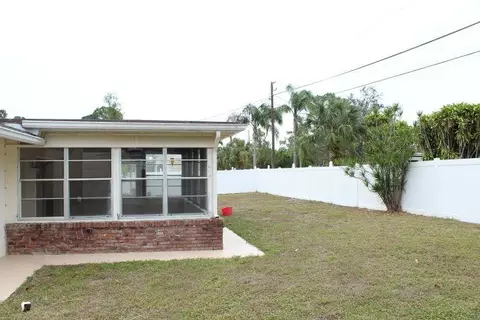 4575 SE Pilot Ave, Stuart, FL 34997 photo 5