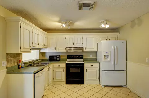 145 Banyan Cir, Jupiter, FL 33458 photo 7