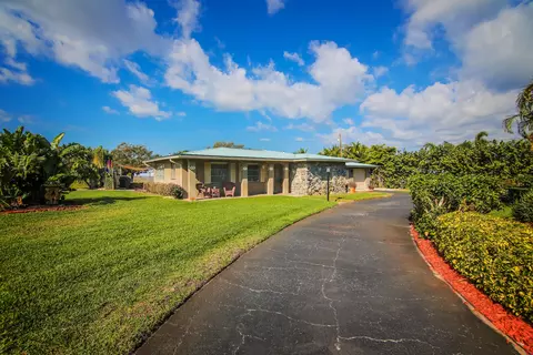 3330 SE Saint Lucie Blvd, Stuart, FL 34997 photo 3
