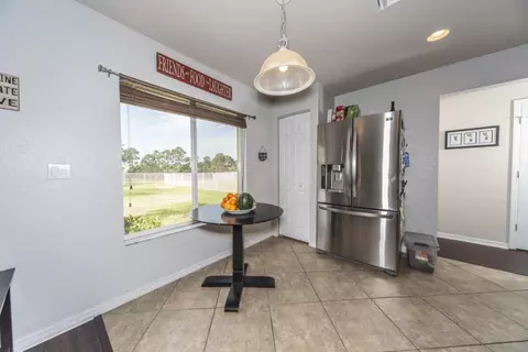 4441 SE Graham Dr, Stuart, FL 34997 photo 6