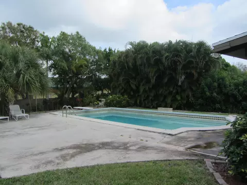 719 North Rd, Jupiter, FL 33458 photo 3