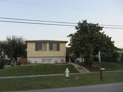 719 North Rd, Jupiter, FL 33458 photo 1