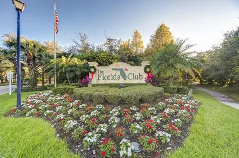 9507 SW Wedgewood Ln, Stuart, FL 34997 photo 2