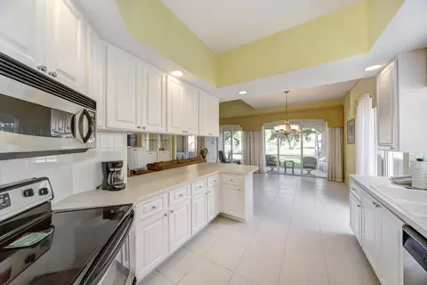 9507 SW Wedgewood Ln, Stuart, FL 34997 photo 16