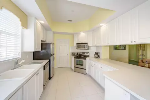 9507 SW Wedgewood Ln, Stuart, FL 34997 photo 14