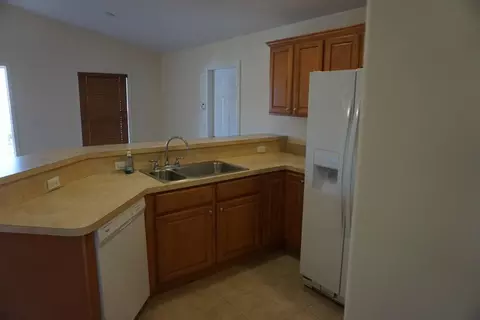 3024 SE Orange Tree Pl, Stuart, FL 34997 photo 5