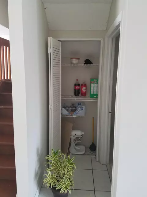 6367 NW 190th Ter, Hialeah, FL 33015 photo 10