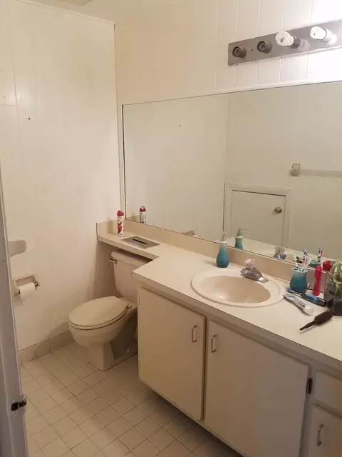 6367 NW 190th Ter, Hialeah, FL 33015 photo 13