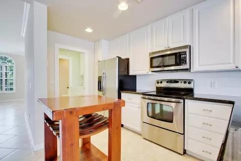 237 New Haven Blvd, Jupiter, FL 33458 photo 10