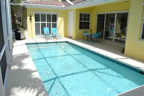 122 Florence Dr, Jupiter, FL 33458 photo 9