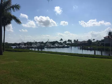 3191 S Bay Cir, Jupiter, FL 33477 photo 3