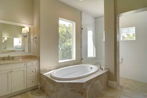139 SE Martin Ave, Stuart, FL 34996 photo 11