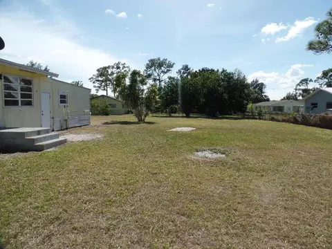 2833 SEllendale St, Stuart, FL 34997 photo 7