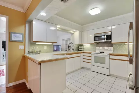 2068 NW Azalea St, Stuart, FL 34994 photo 11