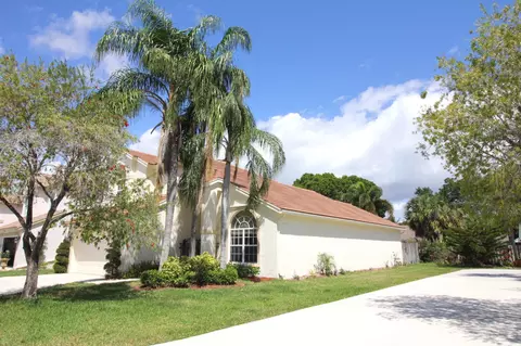 214 Pennock Trce, Jupiter, FL 33458 photo 2