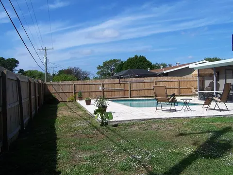 2068 SE Harrison St, Stuart, FL 34997 photo 30