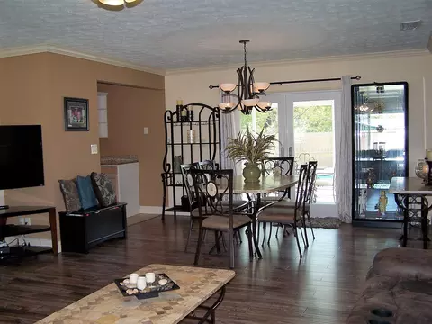 2068 SE Harrison St, Stuart, FL 34997 photo 12