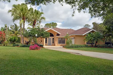 1643 SW Gregor Way, Stuart, FL 34997 photo 2