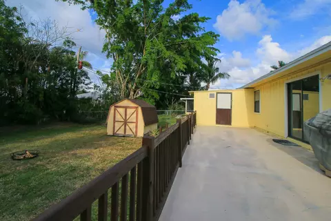 3705 SE Middle St, Stuart, FL 34997 photo 23