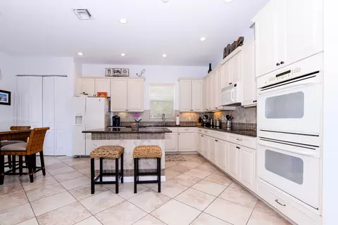 7210 SW Harbor Cove Dr, Stuart, FL 34997 photo 13