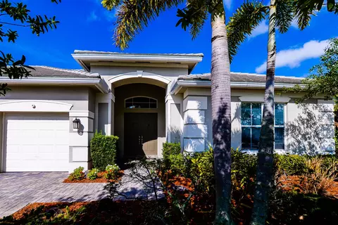 7210 SW Harbor Cove Dr, Stuart, FL 34997 photo 3