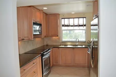 605 Mainsail Cir, Jupiter, FL 33477 photo 3