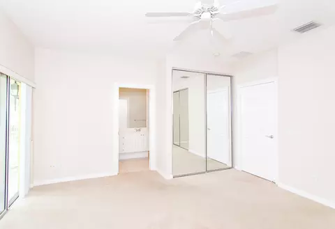 3167 E Community Dr, Jupiter, FL 33458 photo 11