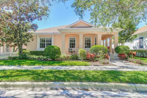 128 Newcastle Dr, Jupiter, FL 33458 photo 1