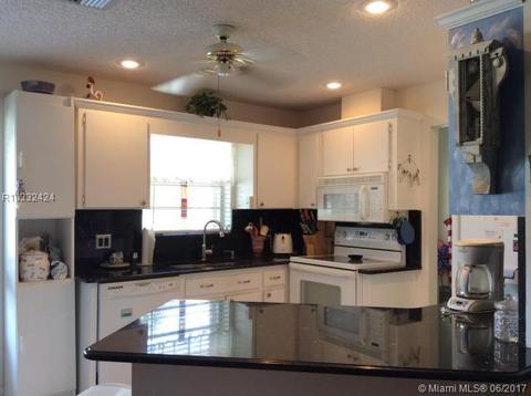 5172 Miles Grant Ter, Stuart, FL 34997 photo 3