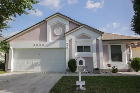1325 E Glen Oak Rd, North Lauderdale, FL 33068 photo 2