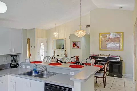 1325 E Glen Oak Rd, North Lauderdale, FL 33068 photo 8
