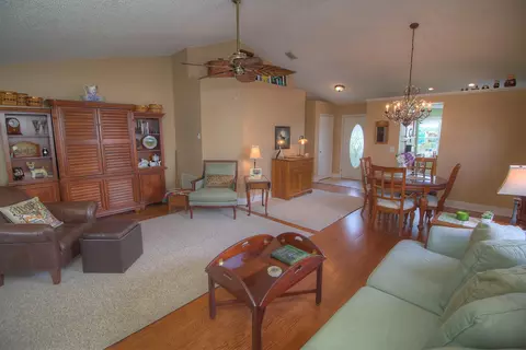 6076 Michael St, Jupiter, FL 33458 photo 9
