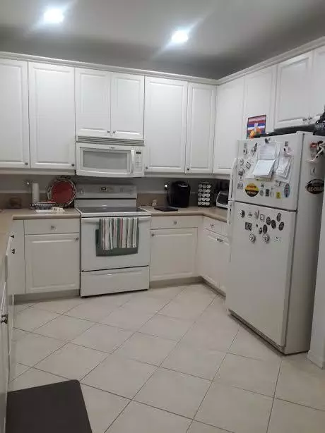 4345 Parkside Dr, Jupiter, FL 33458 photo 2